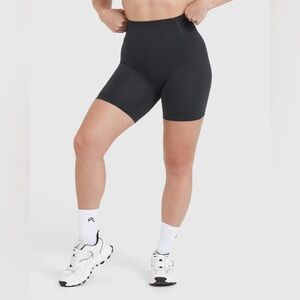 ONER ACTIVE - Timeless High Waisted Shorts - Coal (S)